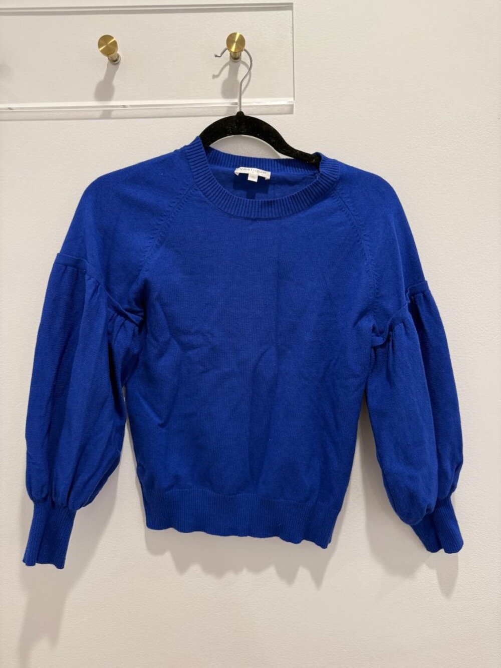 Vestique	Royal Blue Small Puff Sleeve Sweater